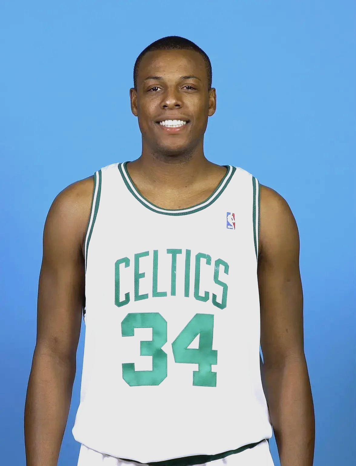 是他不断回 是他不断回